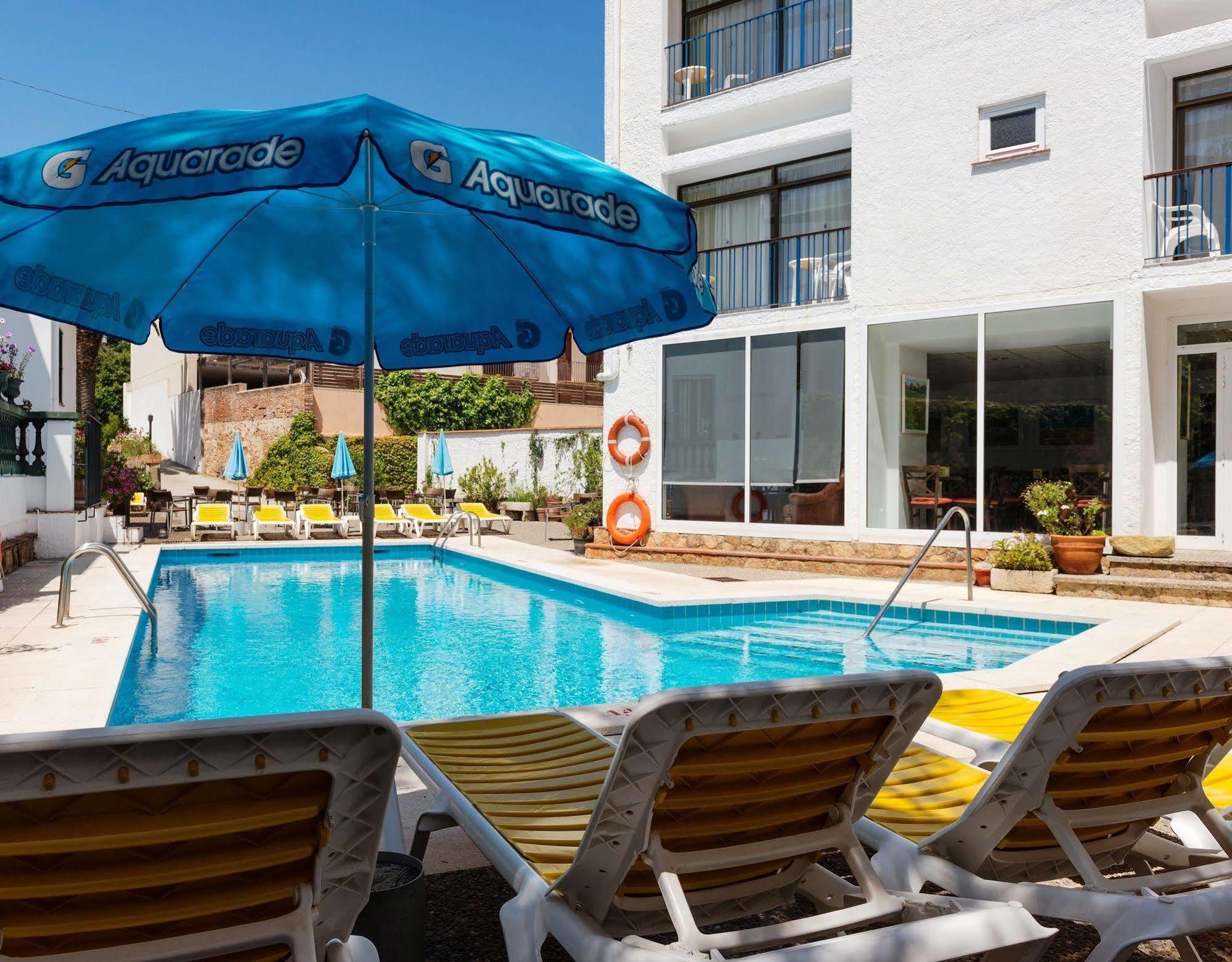 Hotel Sant March 또사데마르 외부 사진