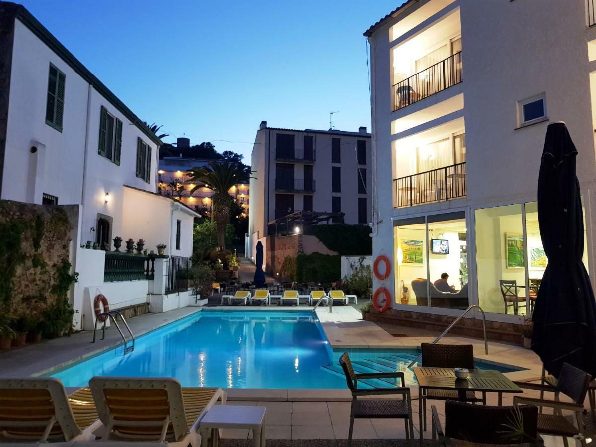 Hotel Sant March 또사데마르 외부 사진